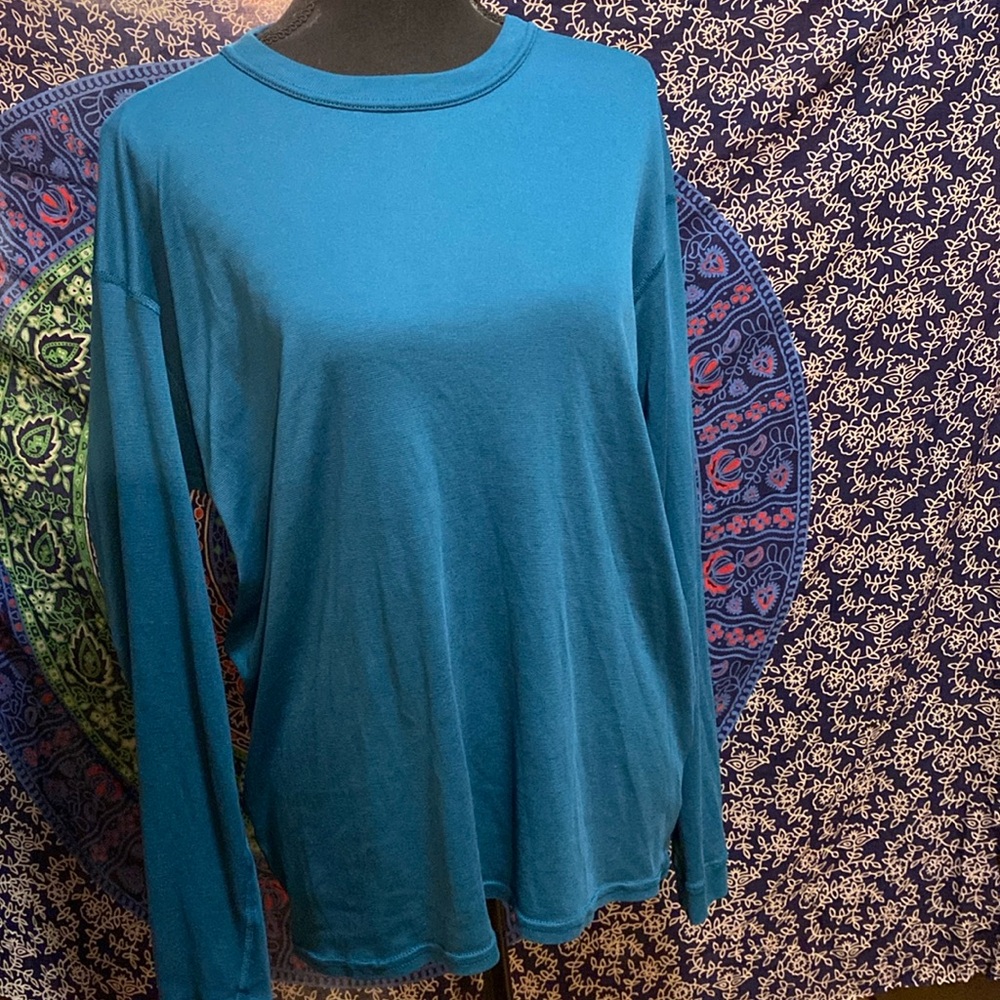 PATAGONIA TEAL THERMAL BASE LAYER CREW🌹 - Picture 2 of 12